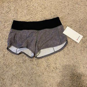 Lululemon Speed Up LR Short 2.5" Lined Shorts